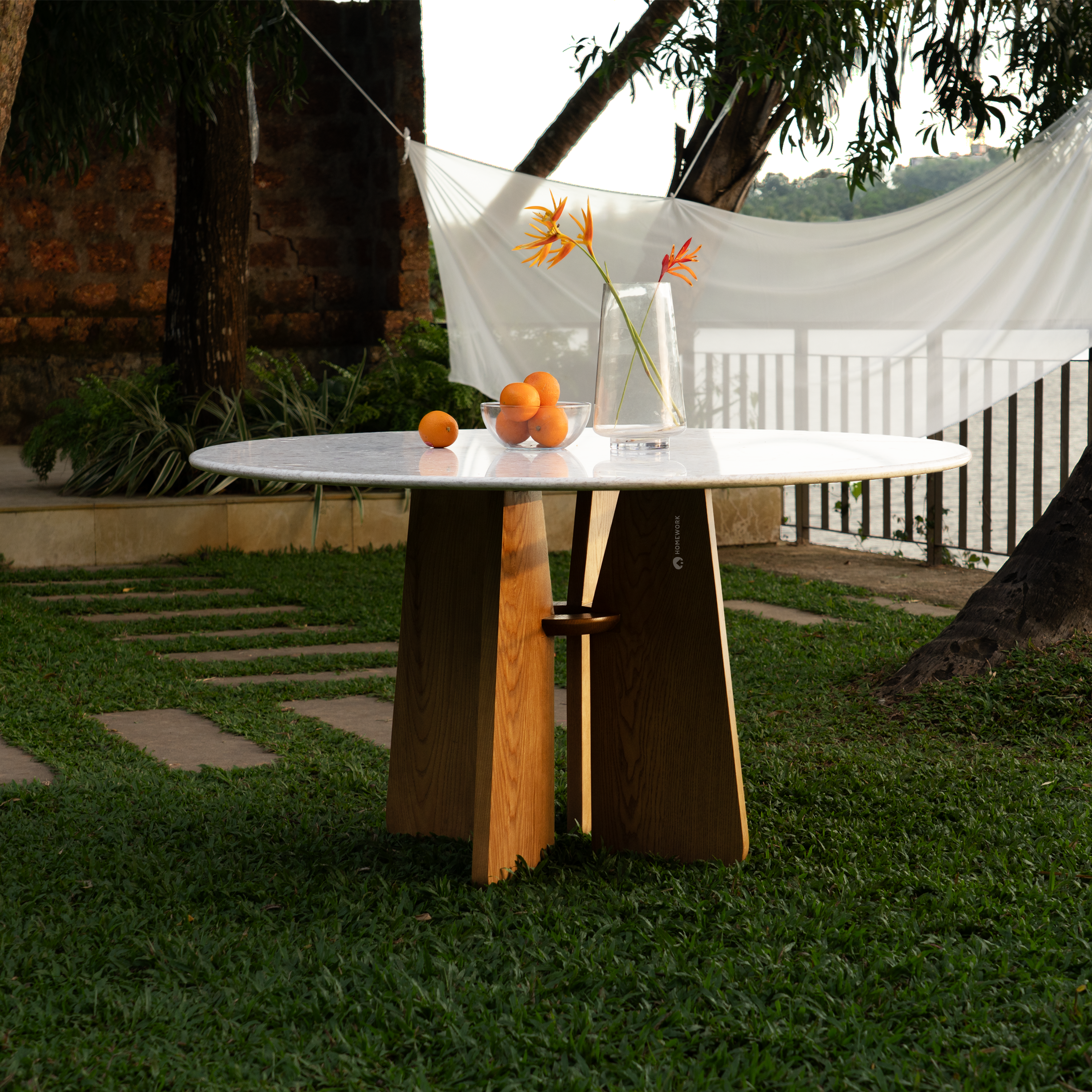 Circa Dining Table