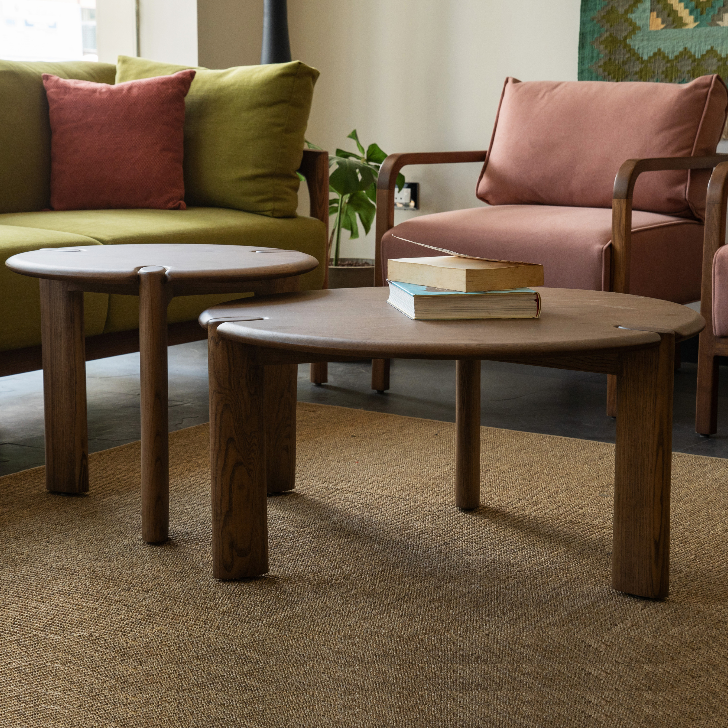 Edge Center Table