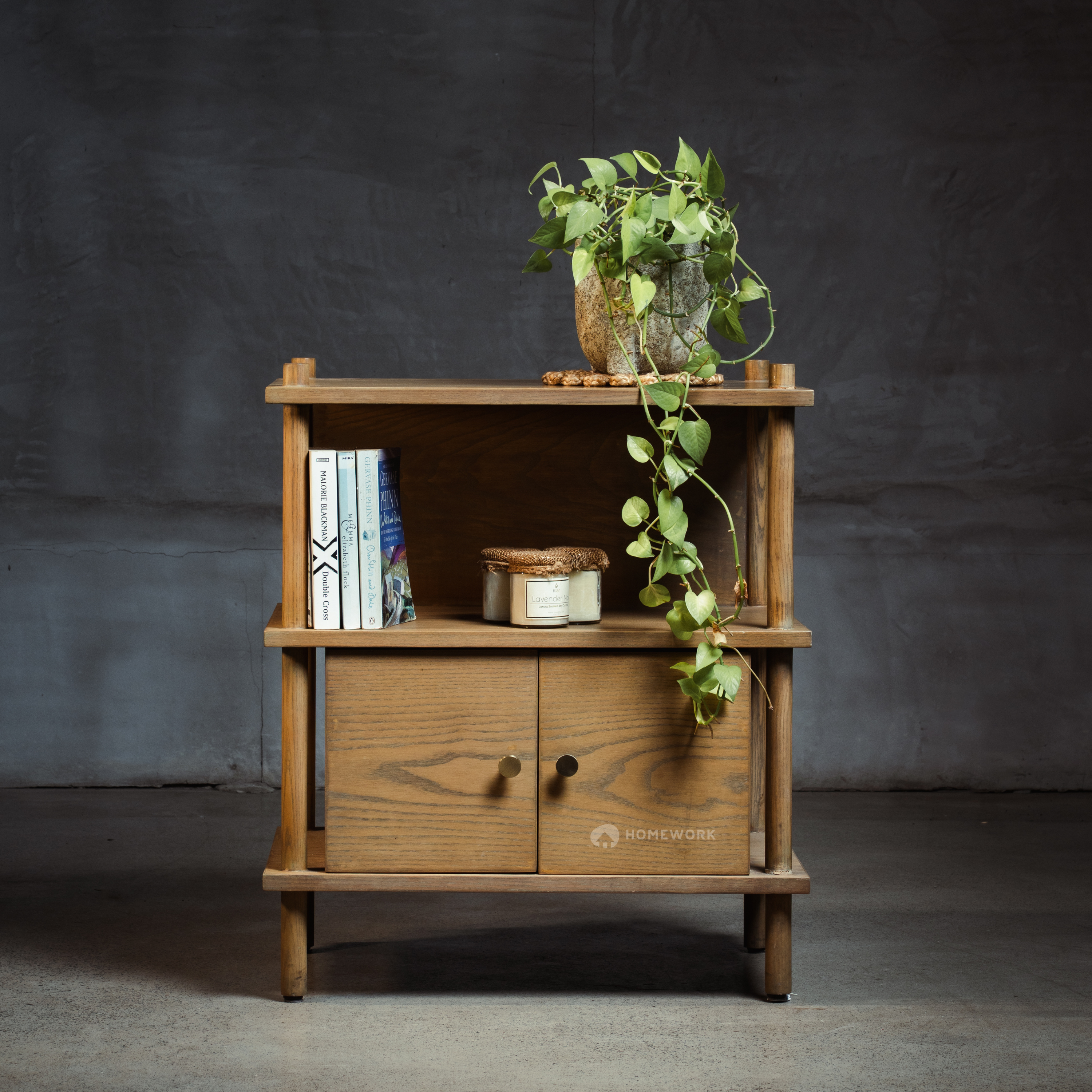 Neyomi Side Table