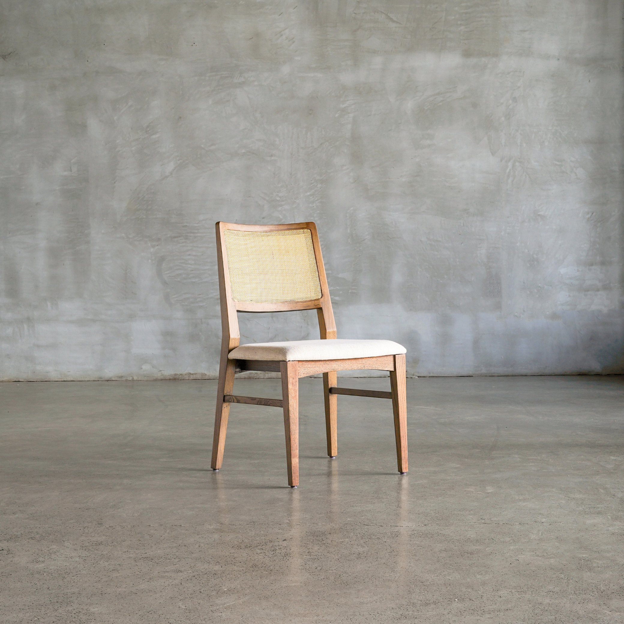 Lira Dining Chair