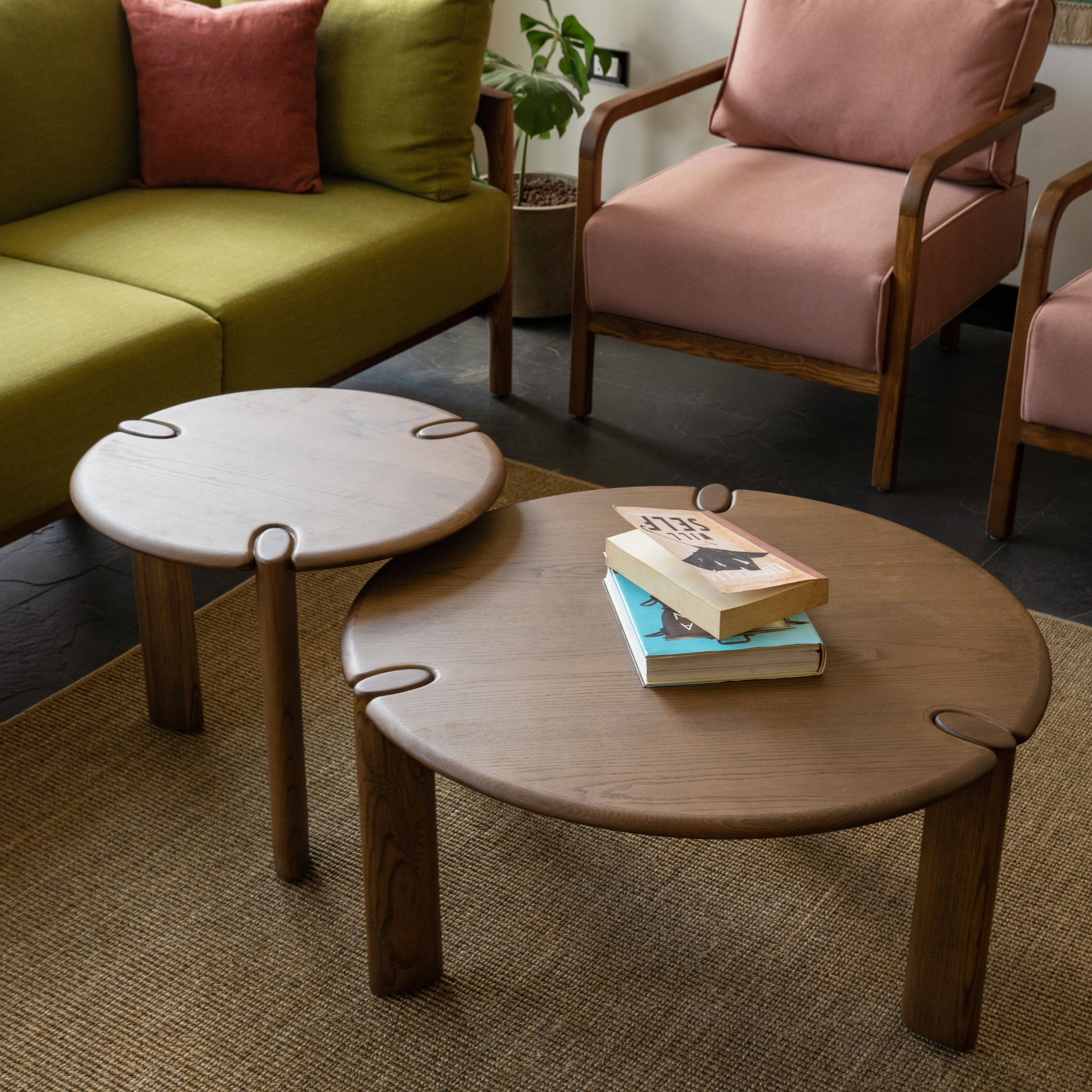 Edge Center Table