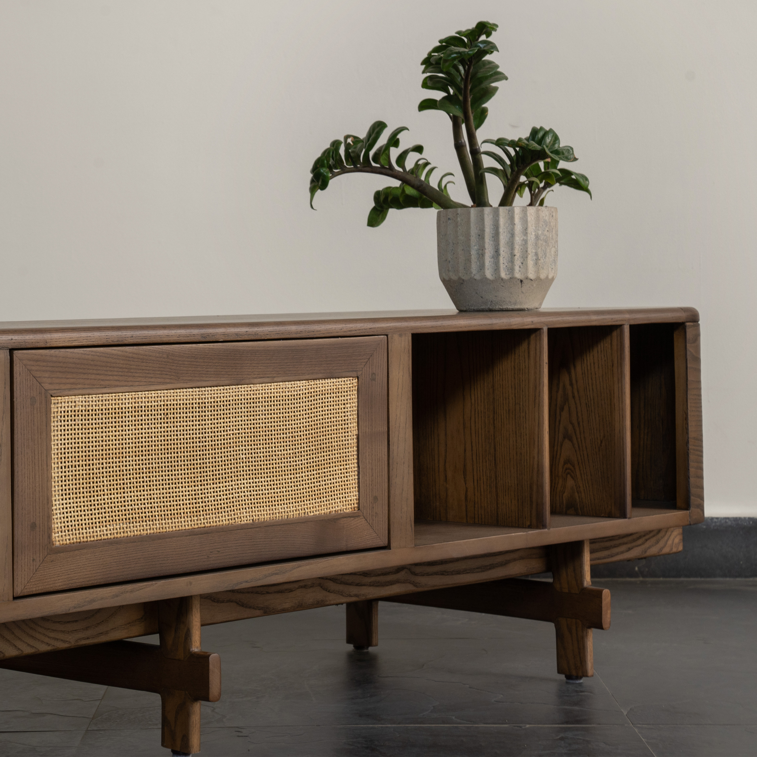 Seren Tv Console