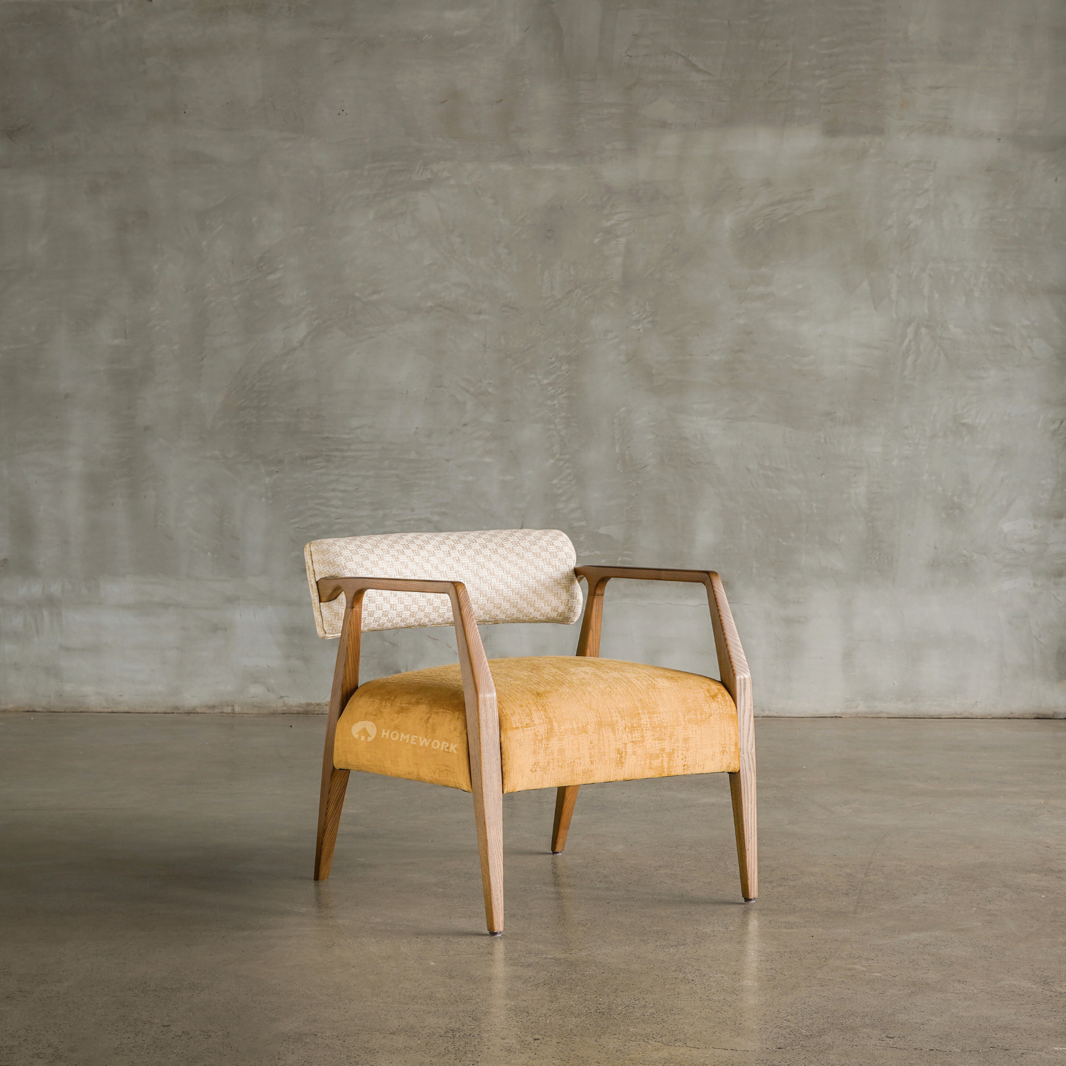AINA Arm Chair