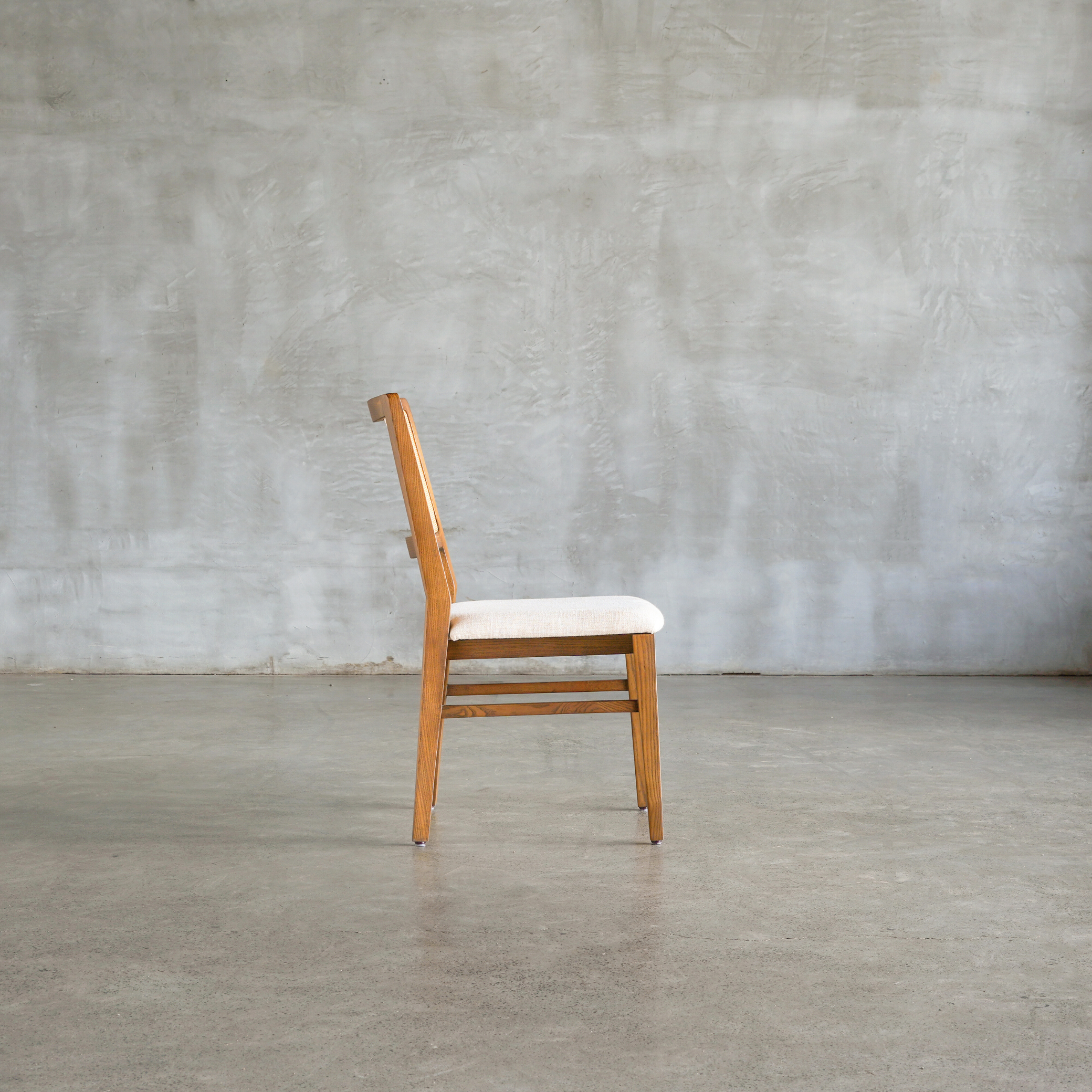 Lira Dining Chair
