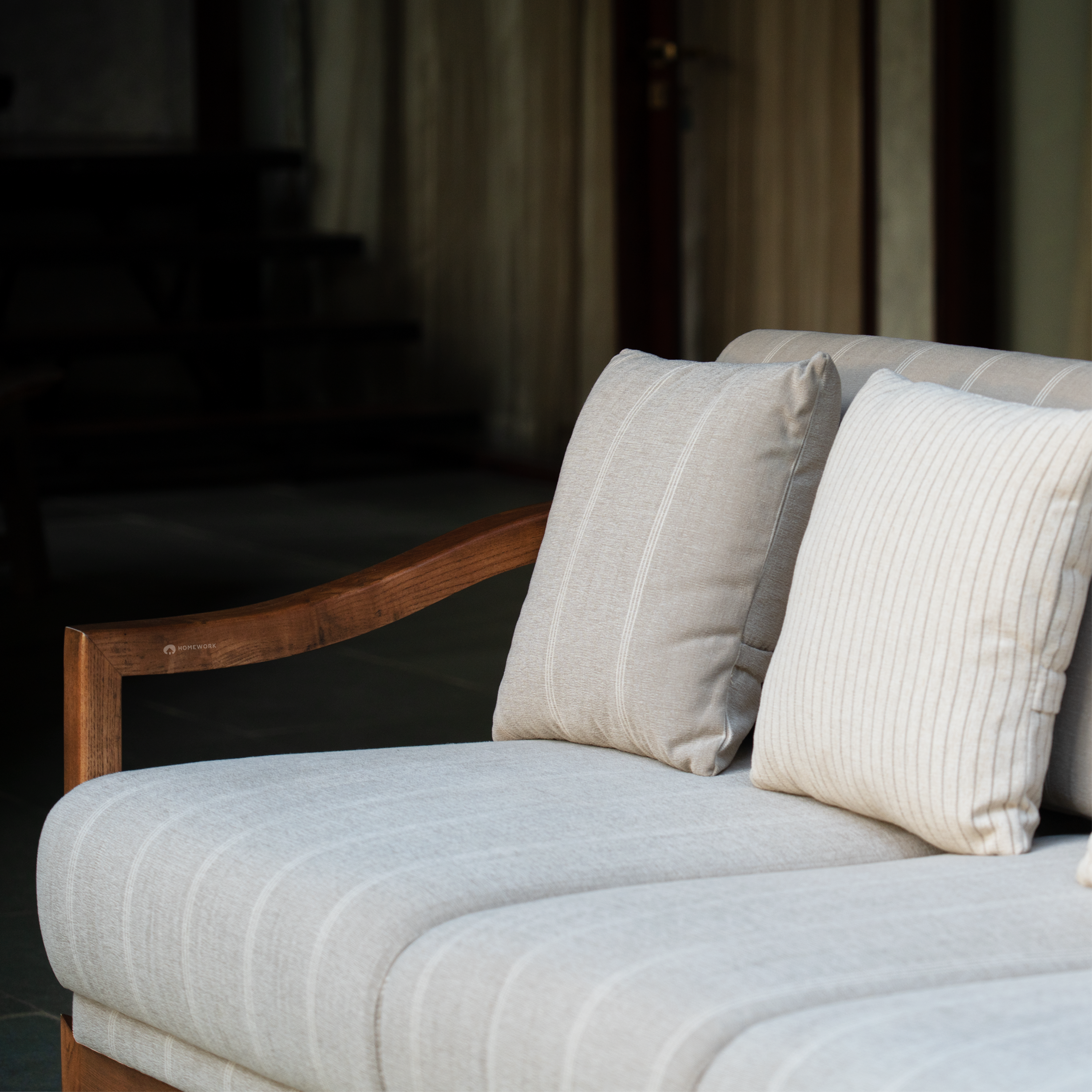 EIRA SOFA