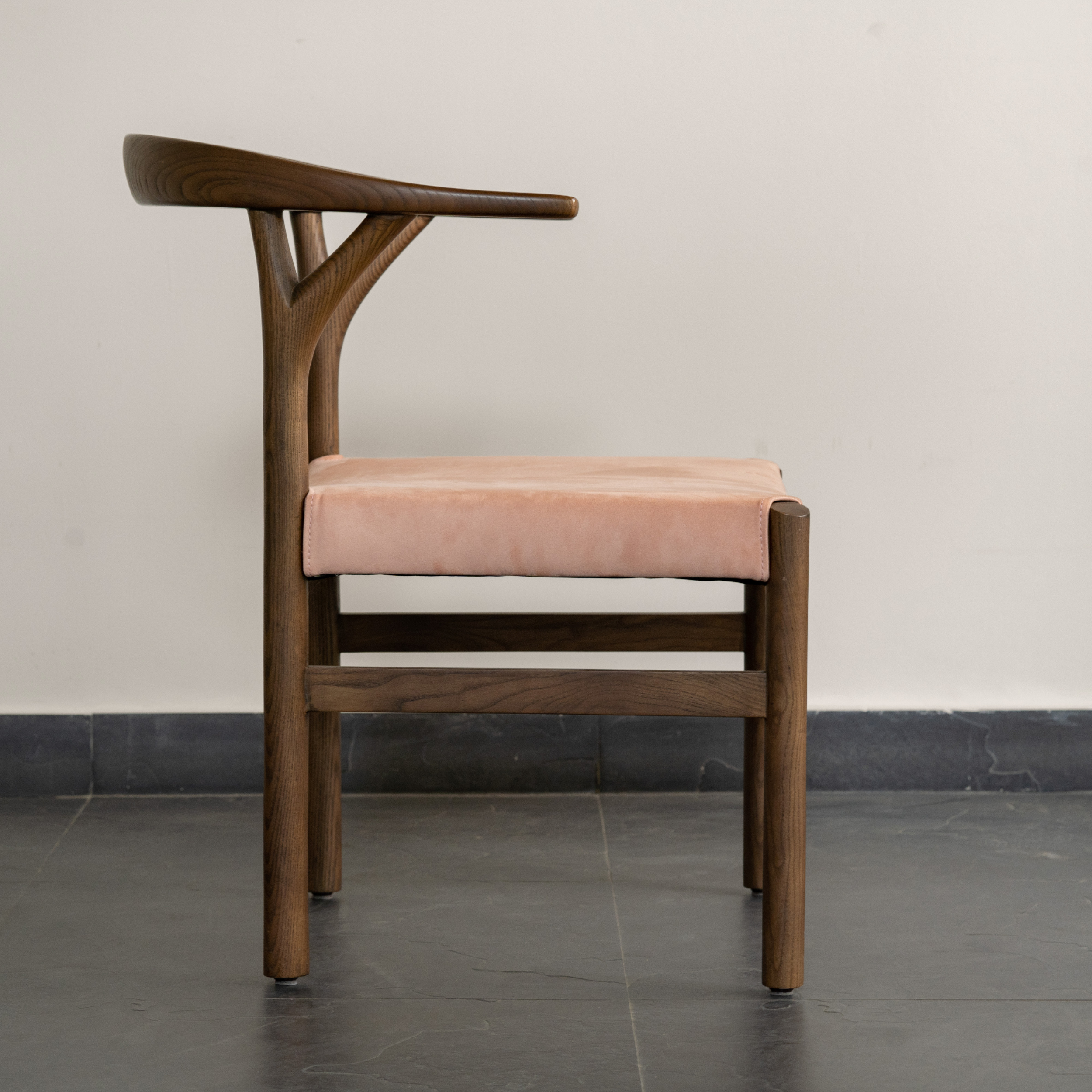 EMMA DINING CHAIR