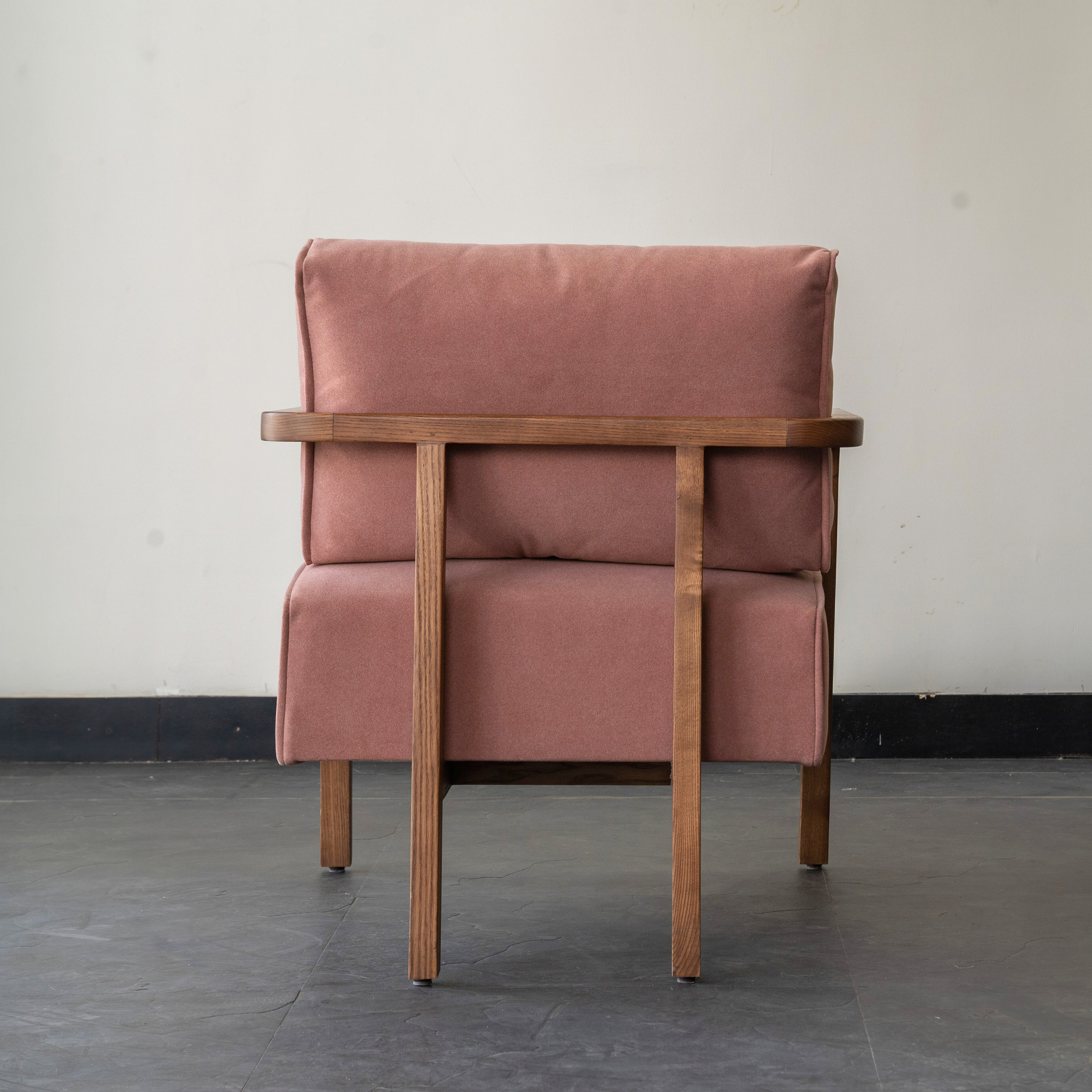 Dane Armchair
