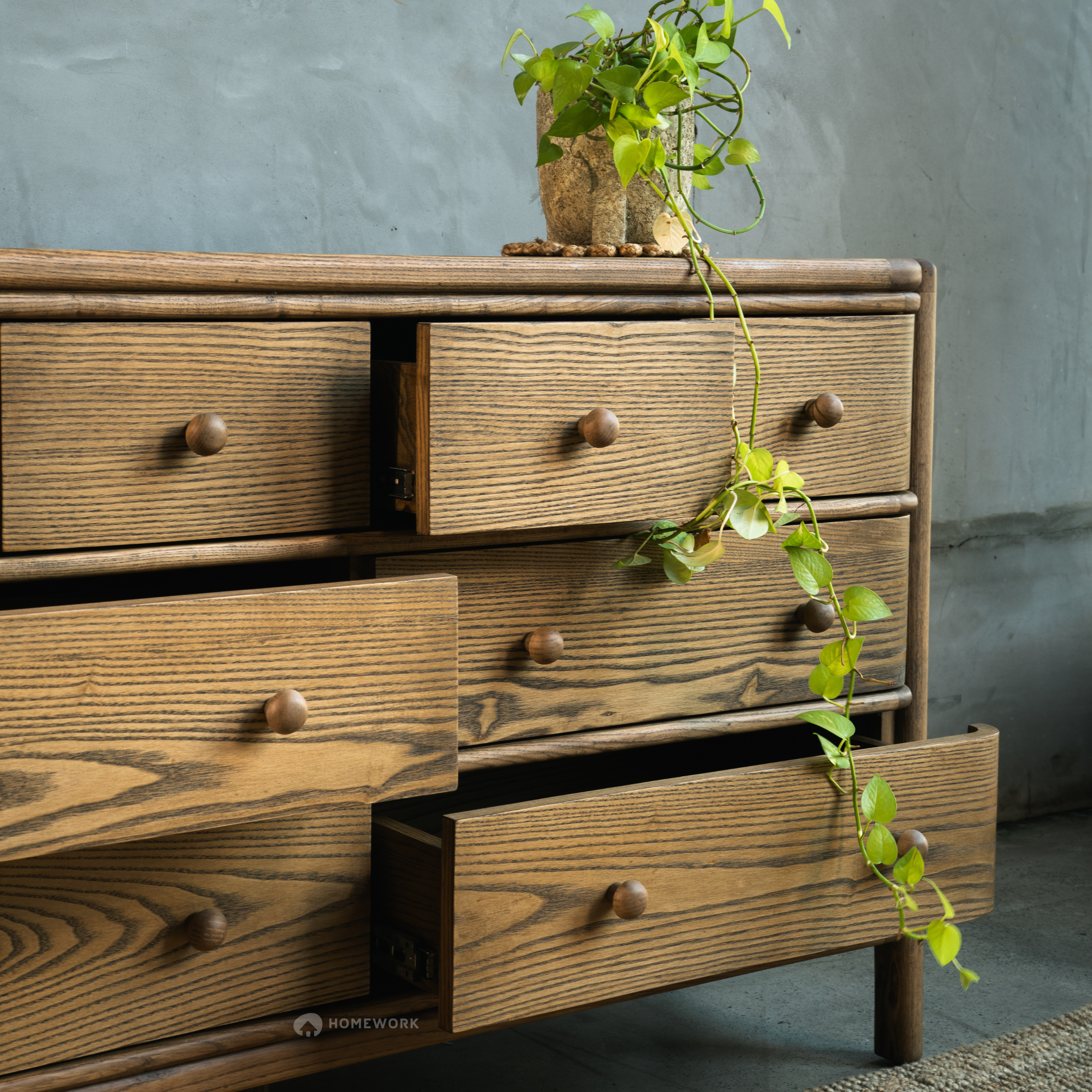 Vathika Console