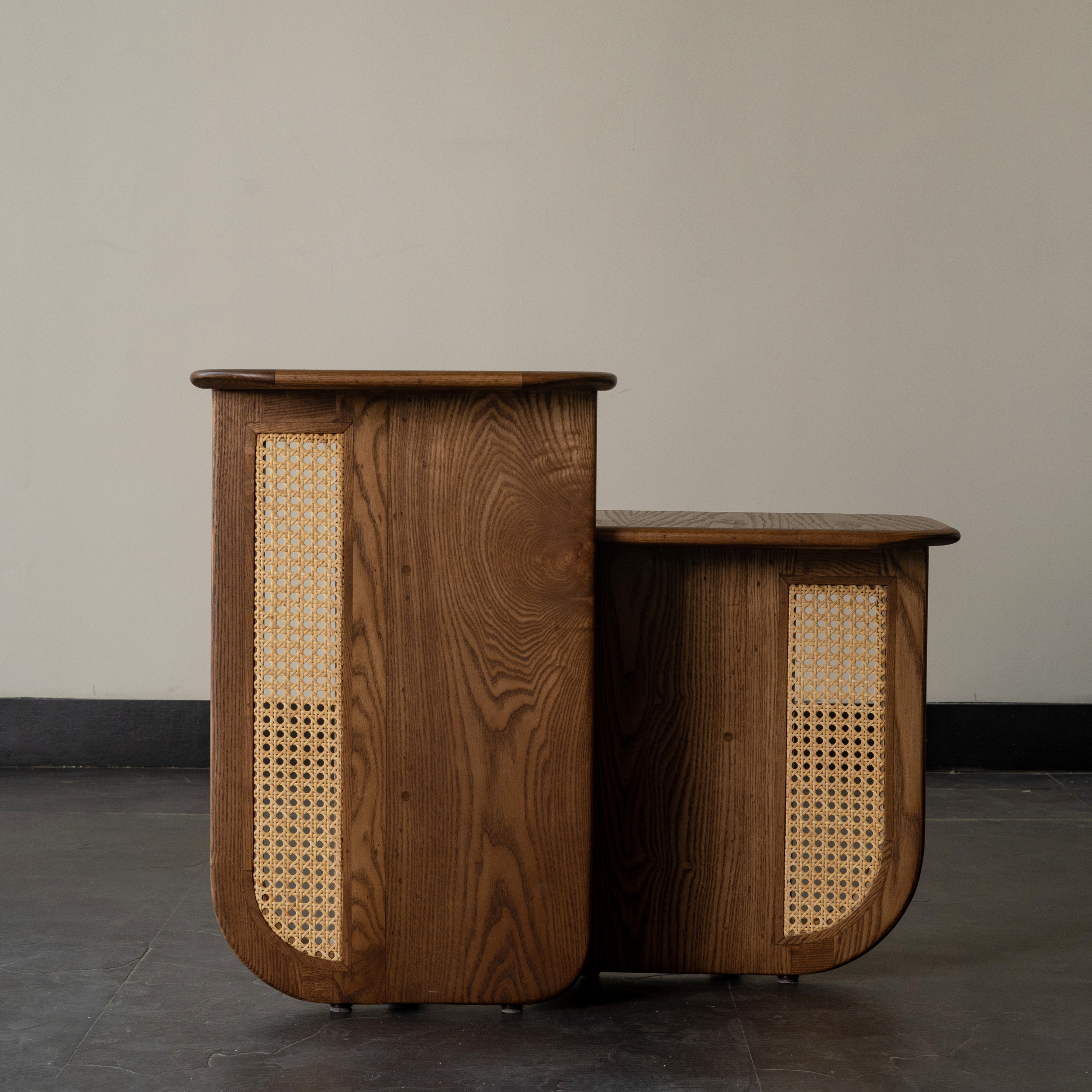 Araam Side Table