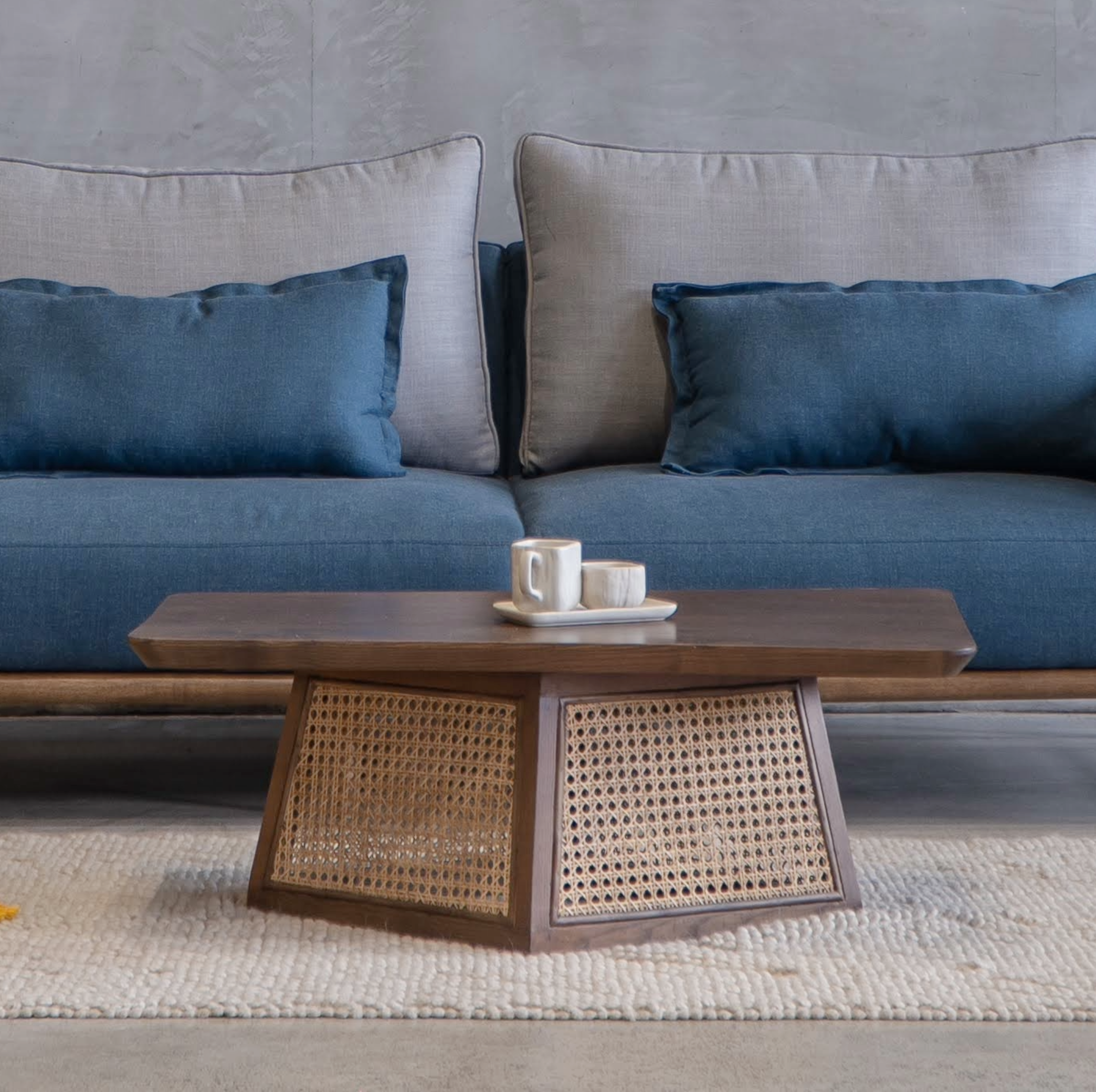 Roxy Center Table