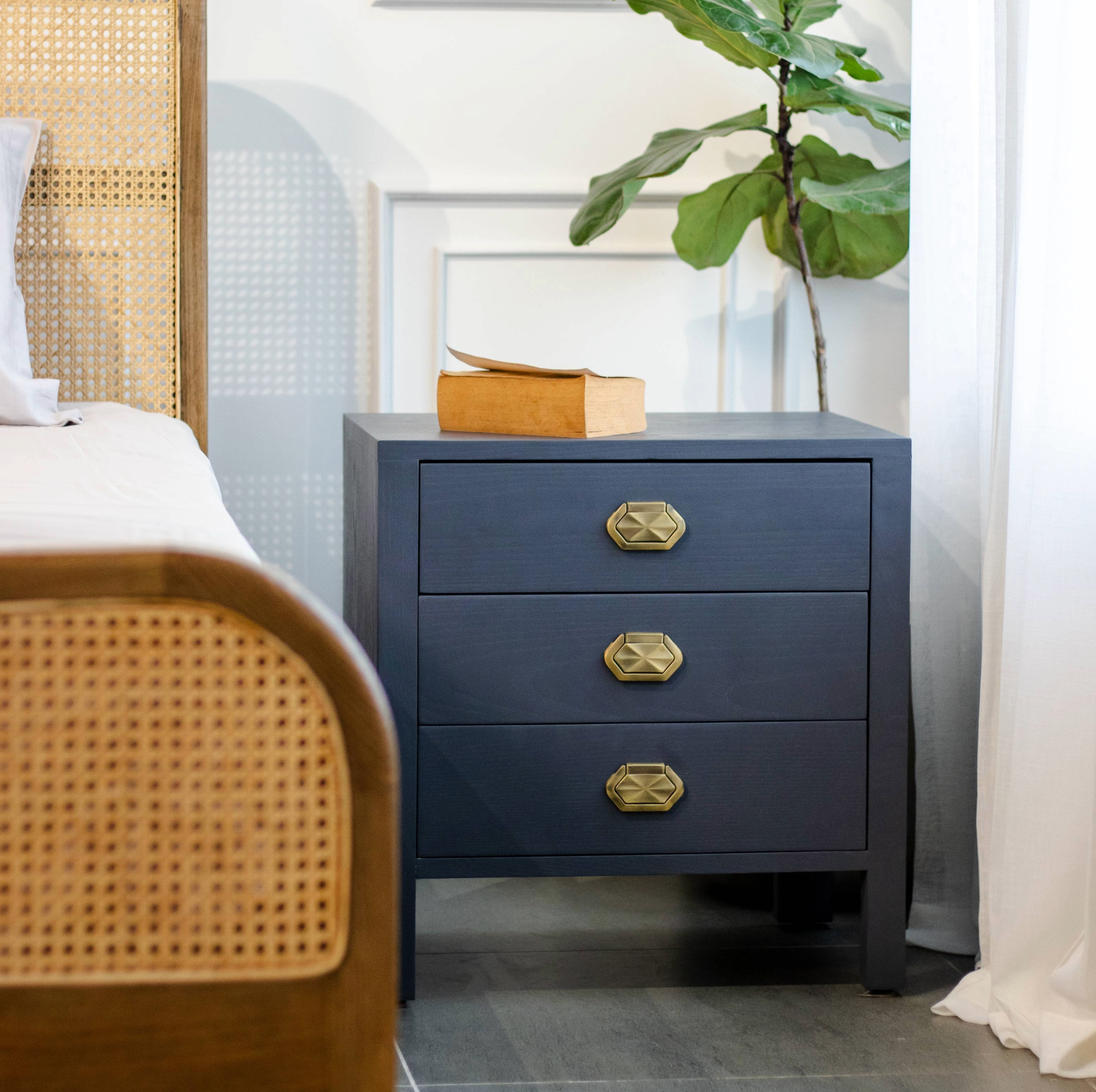 Andron Bedside table