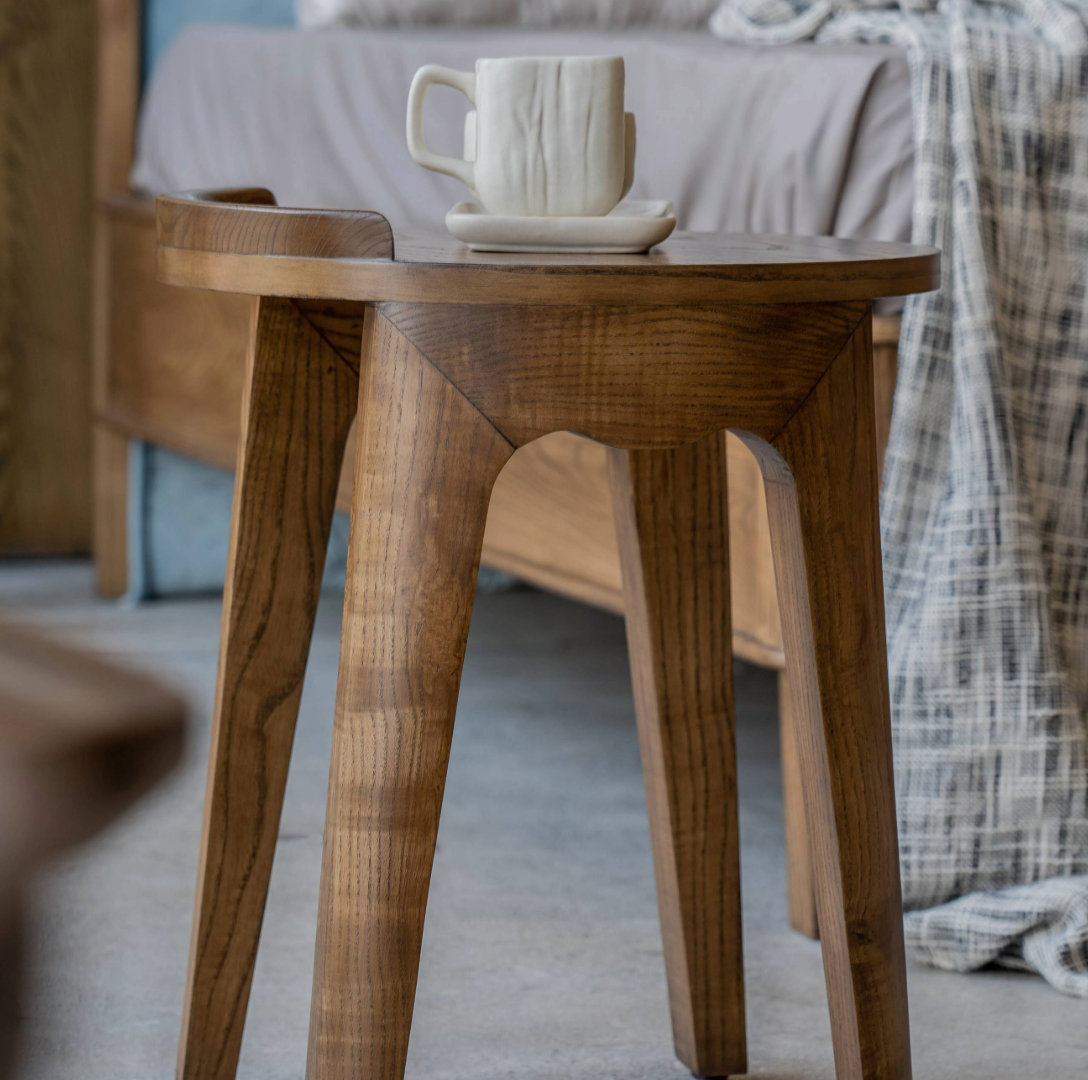 Zaha Side Table