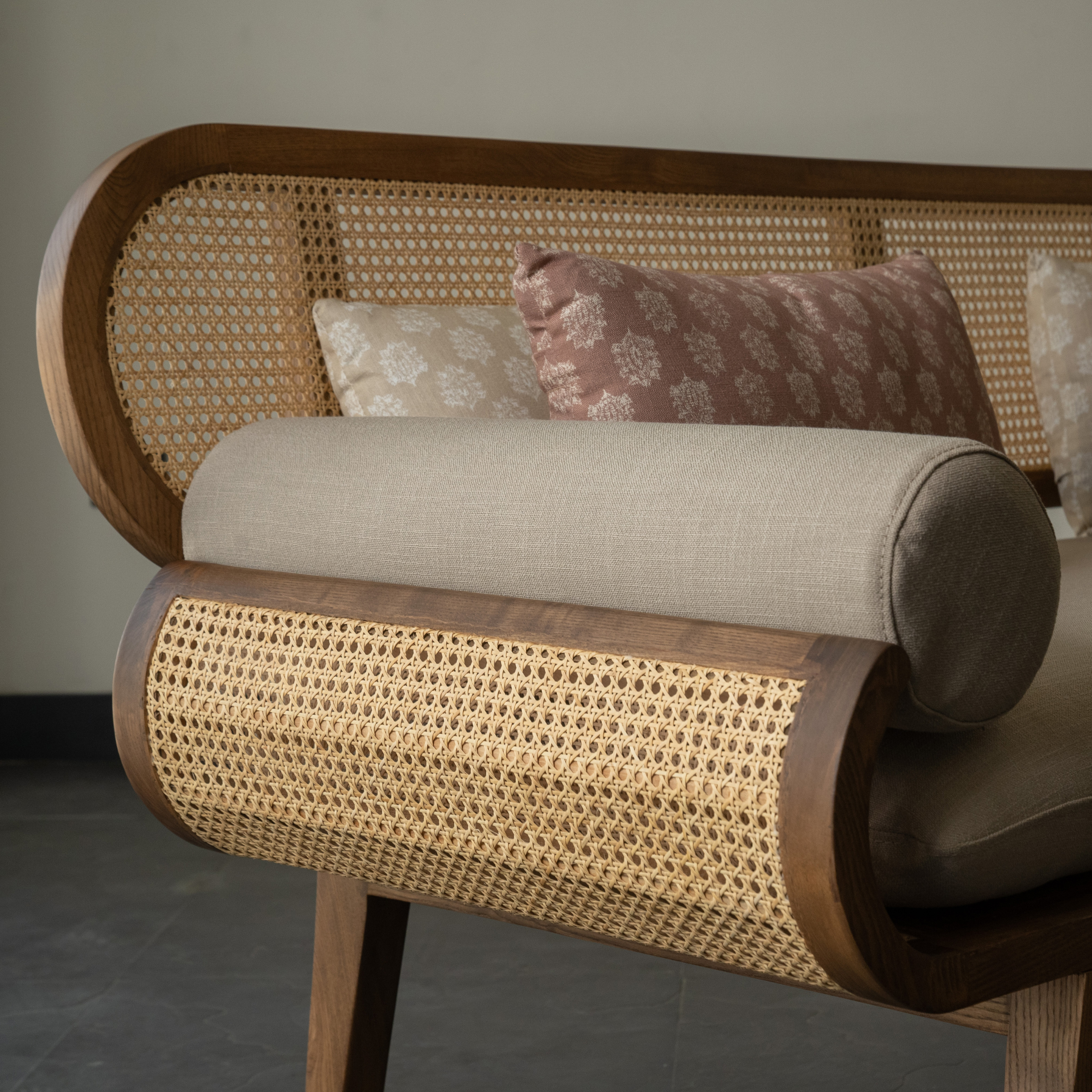 Araam Sofa Bench