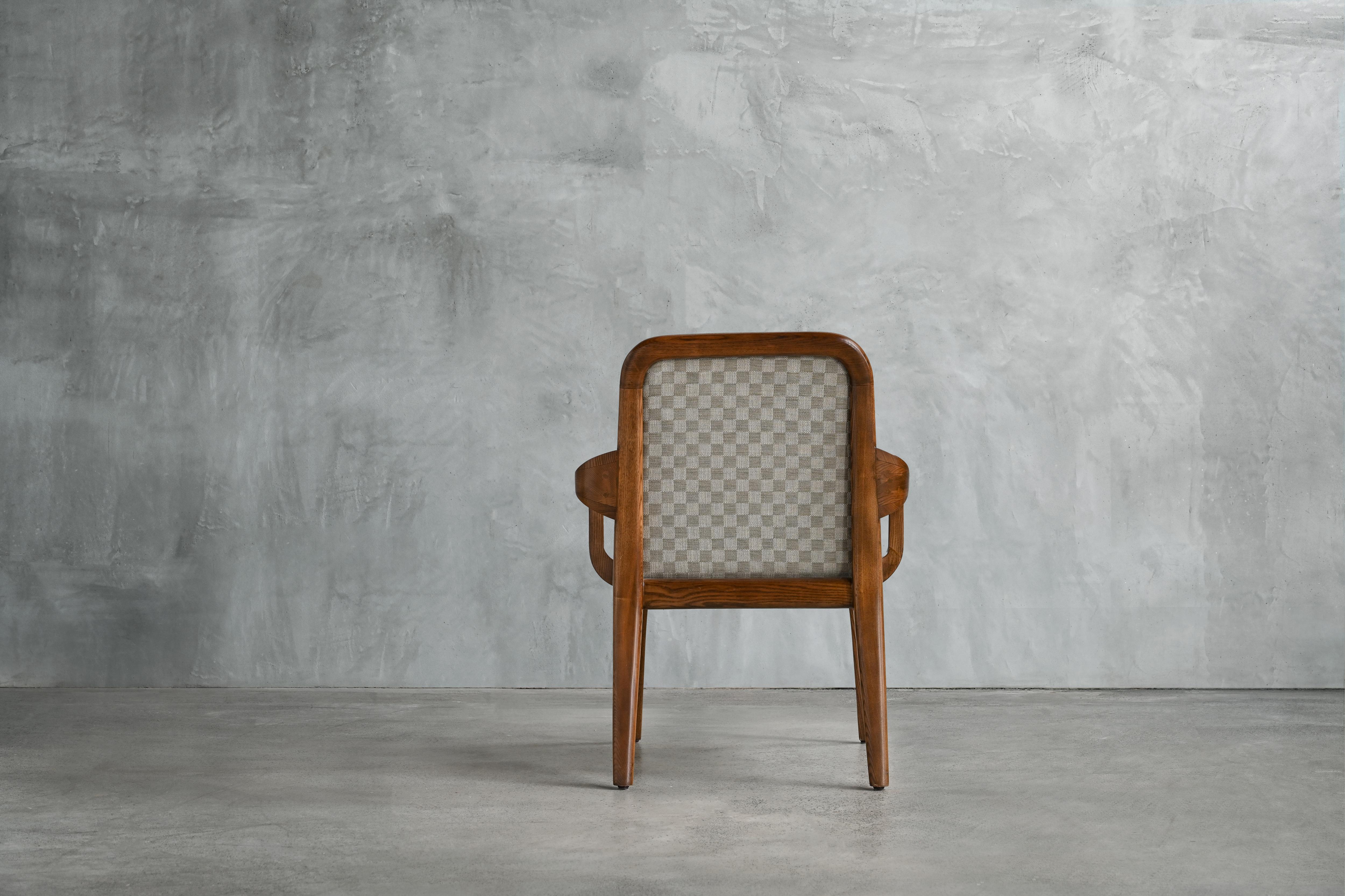 Nyra Arm Chair