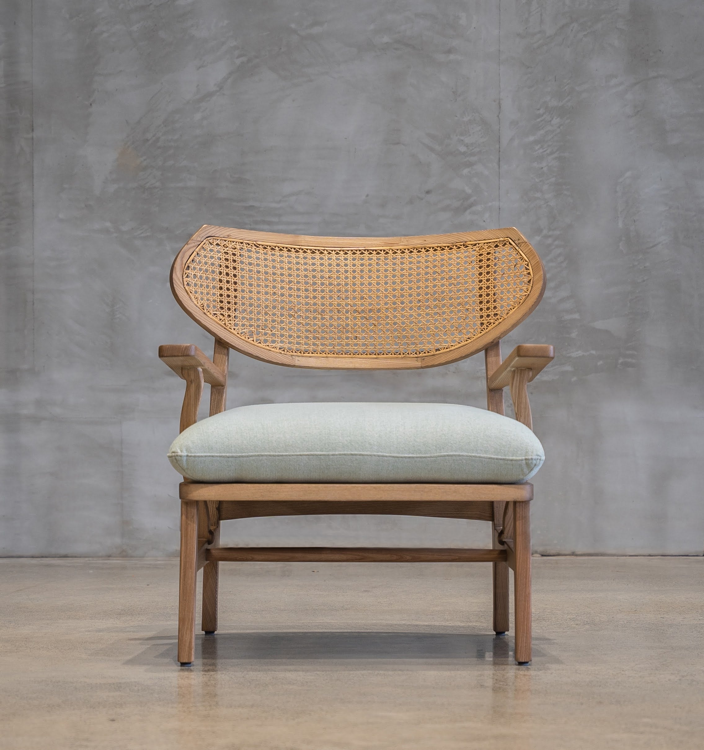 Ruka Arm chair