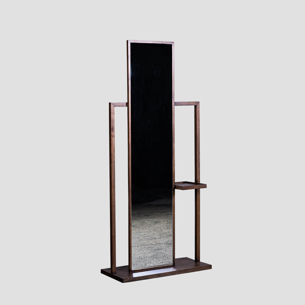 Speil Mirror