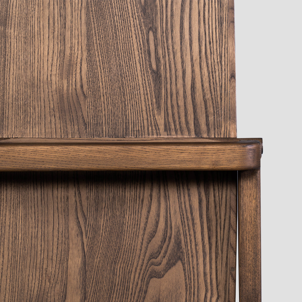 Pelil Mirror