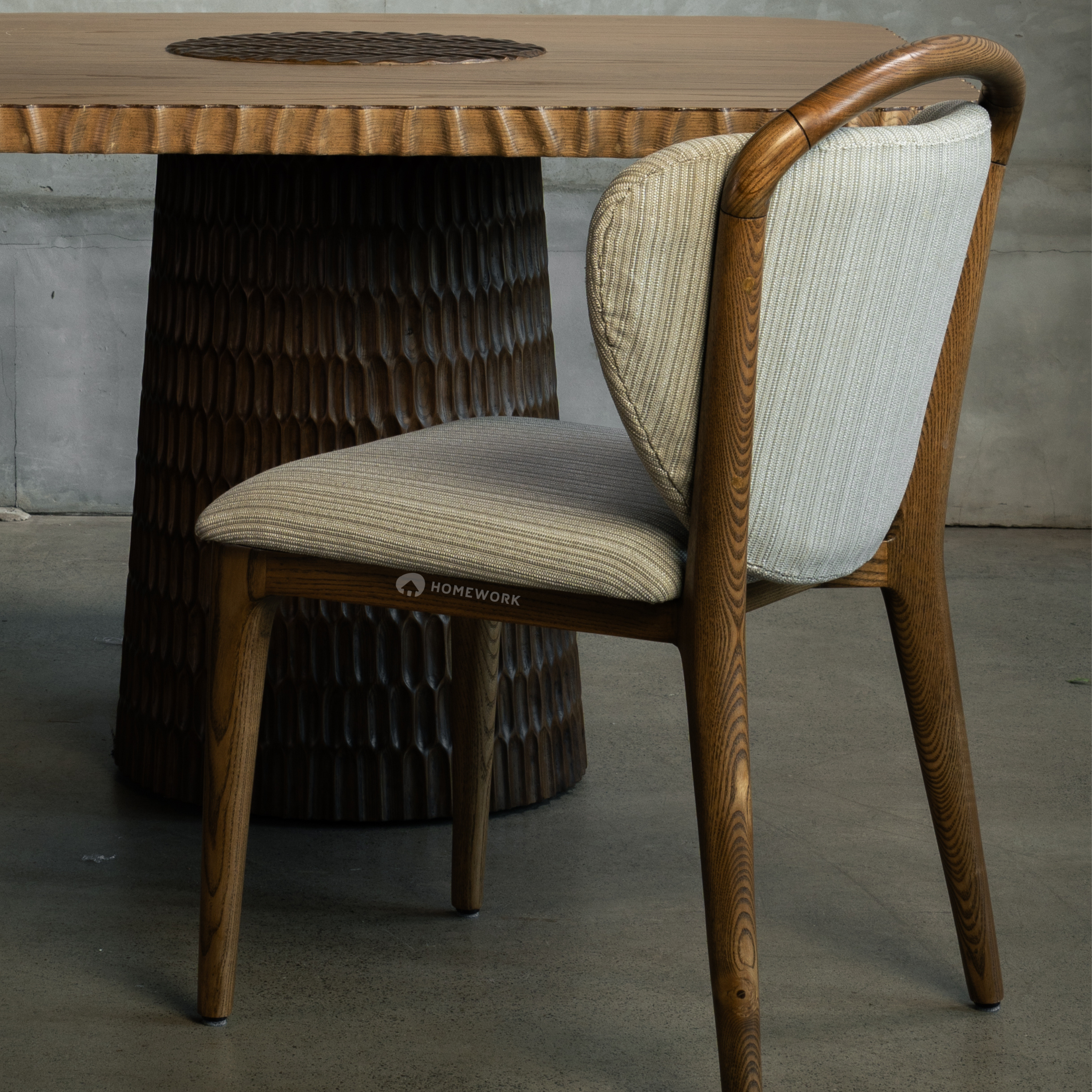 Nova dining chair