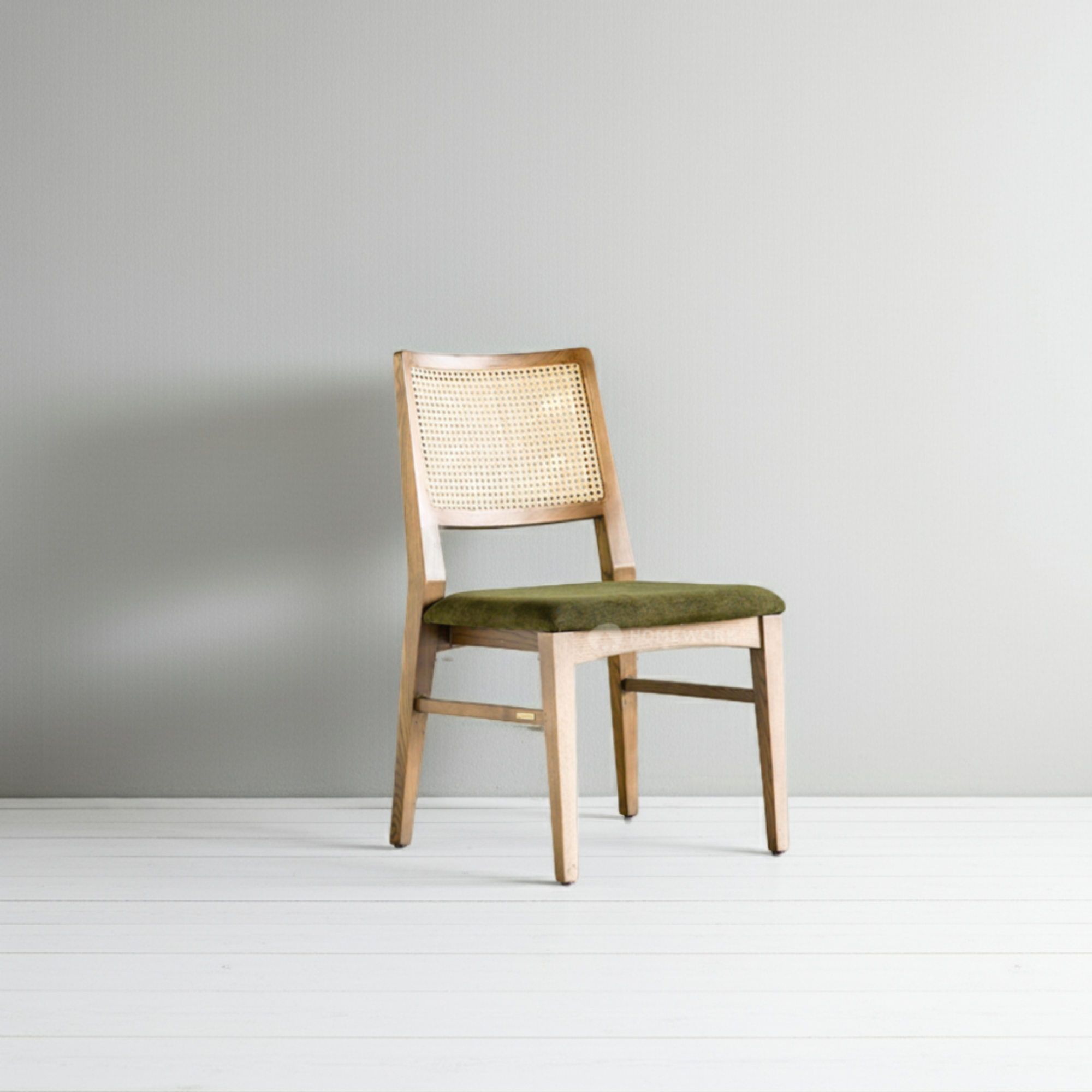 Lira Dining Chair
