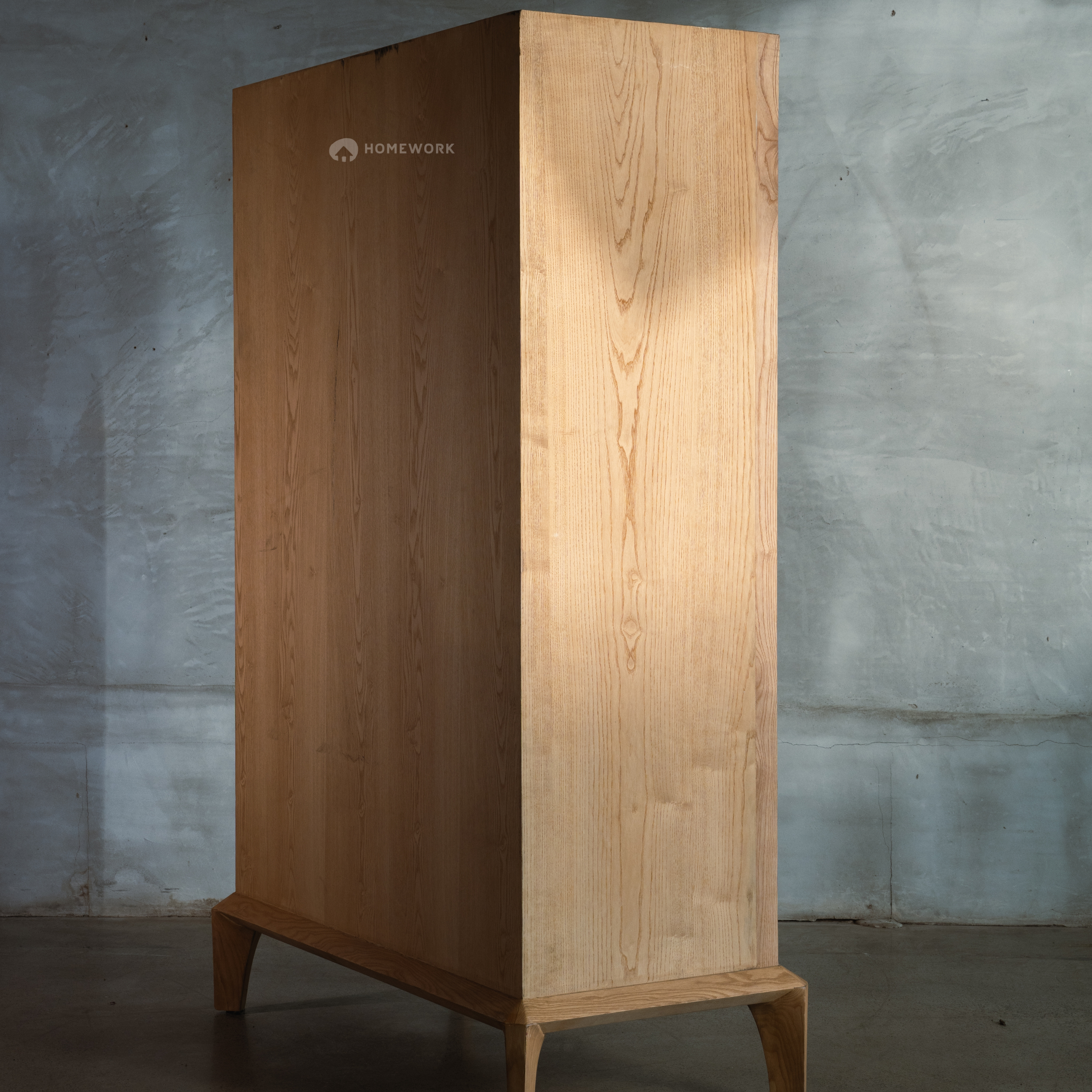Ivy Dresser