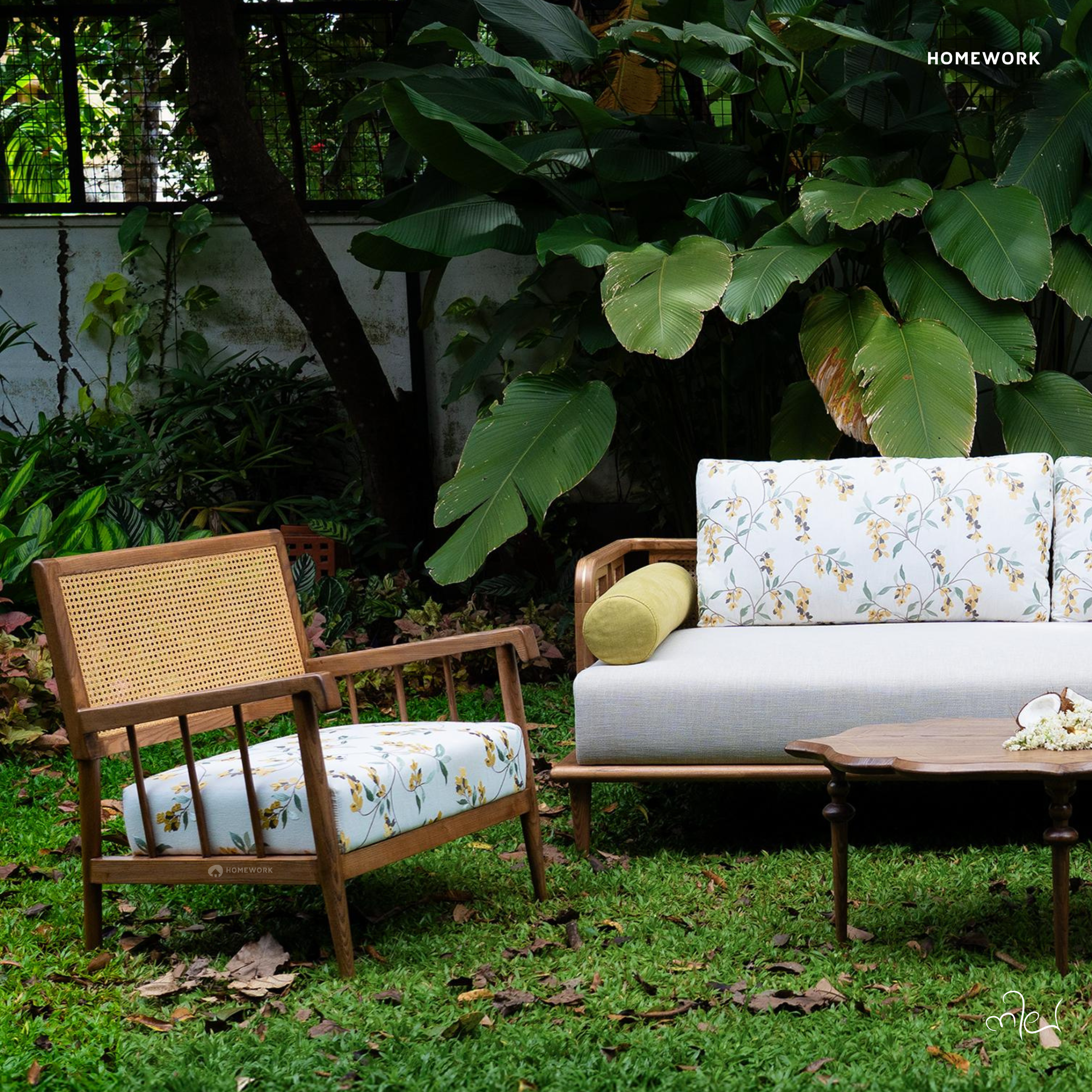 Nila Accent Chair