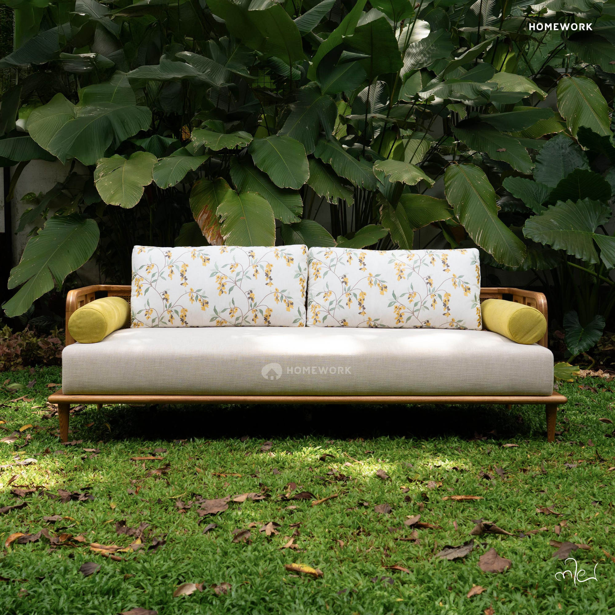 Nila Sofa