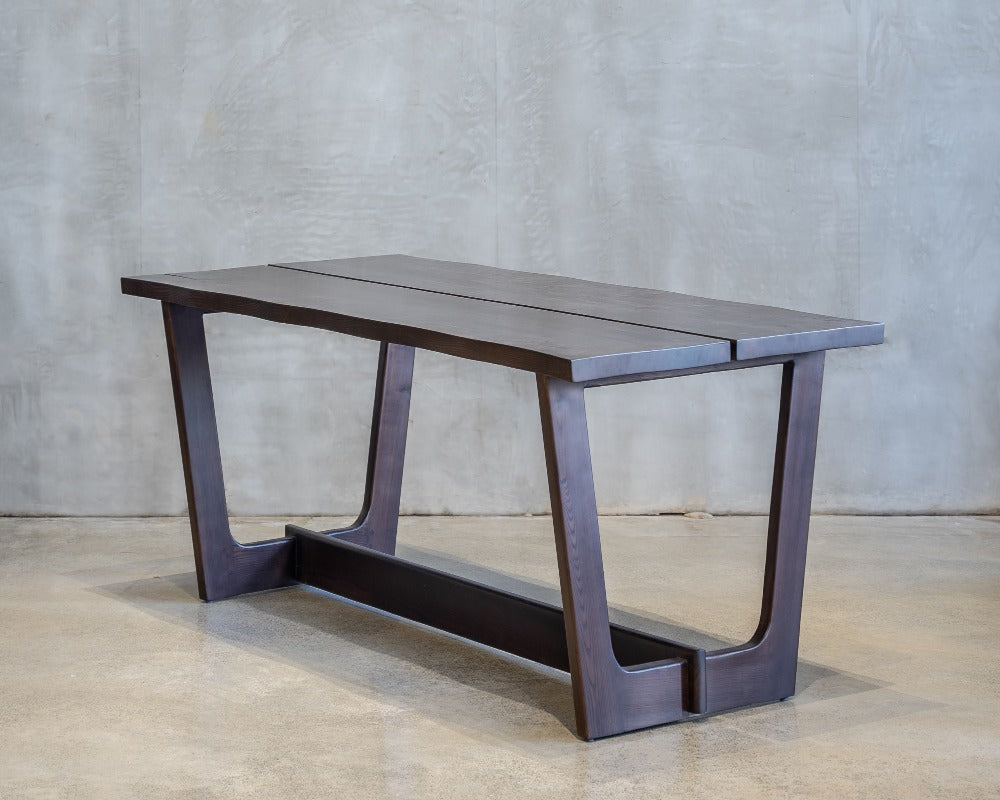 Amra Dining Table